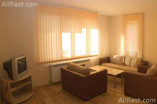 Snowplough Apts 6